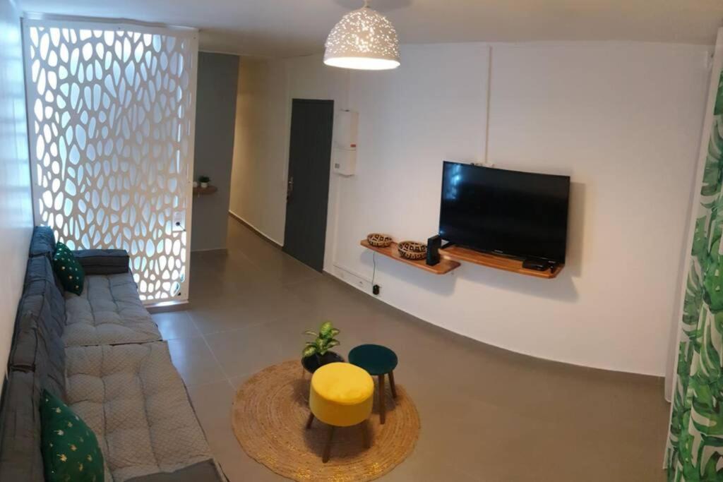 Jadessie " Centre Ville - Downtown " Pointe-à-Pitre Exteriör bild